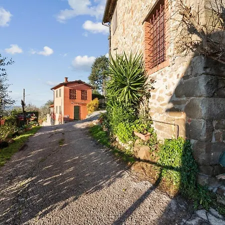 Casa de Campo Casa Teresina Petrognano (Lucca)